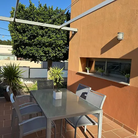 別荘 Splendida House Mit Privatem Pool Fusslaeufig Zum Strand