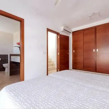 Splendida House Mit Privatem Pool Fusslaeufig Zum Strand * カン・ピカフォルト